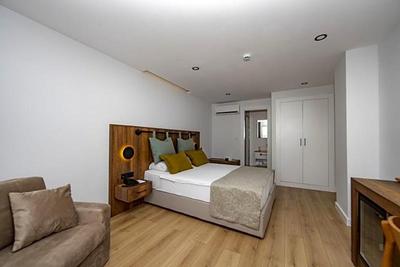 Nixie Hotel - Beach +14 Adult Only