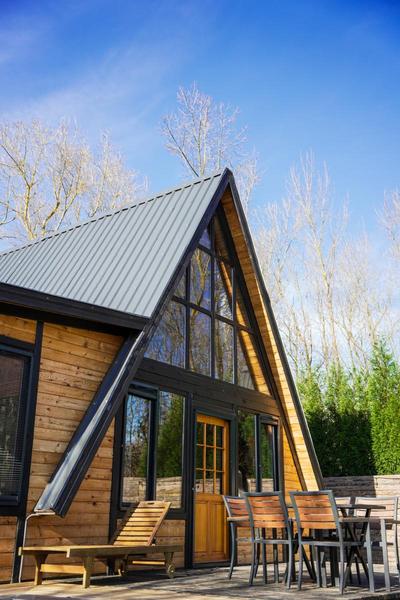 Pentalow Cabin