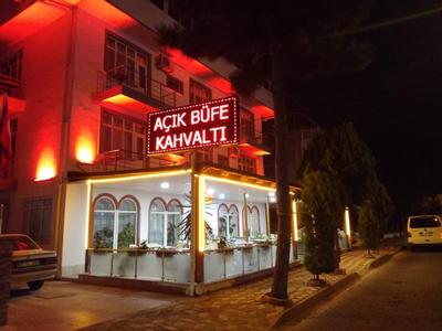 Leman Akçay Otel