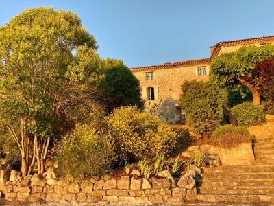 Logis Hotel Le Clos Des Sullys