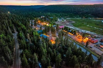 Duck Creek Village Inn