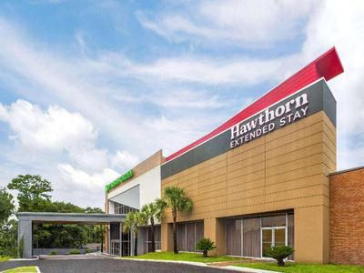 Hawthorn Extended Stay Columbia / Ft Jackson