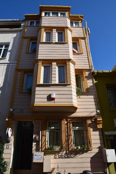 Pembe Hotel