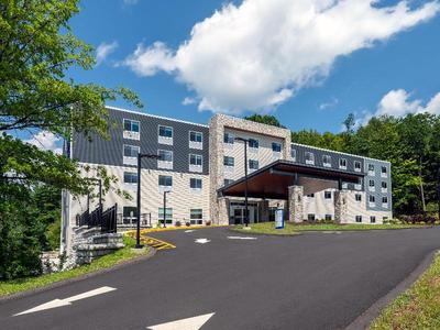 Holiday Inn Express Pittsfield Berkshires