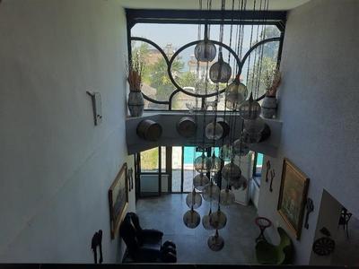 Atroa Otel