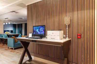 Hampton Inn & Suites Miami-Airport South-Blue Lago