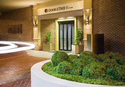 Doubletree Hotel Historic Savannah