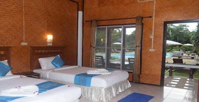 Lanta Sunny House