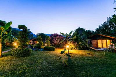 Etenna Beach Bungalow Hotel