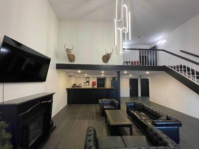 Guest Lodge