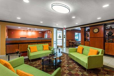 Studio's And Suites 4 Less Charlotte Airp
