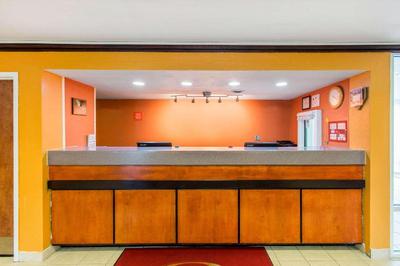 Studio's And Suites 4 Less Charlotte Airp