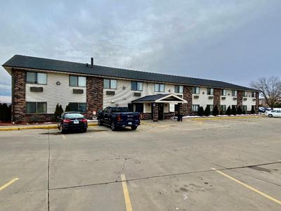 American Inn Cedar Rapids South