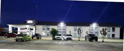 Baymont by Wyndham Iowa Lake Charles