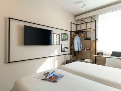 Ibis Bordeaux Nord Carbon Blanc