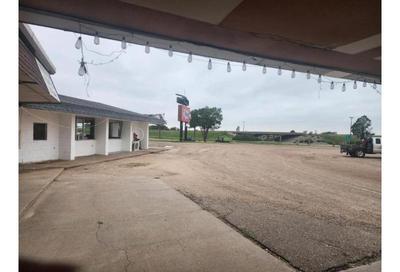 1st Inn By Oyo Quinter Hwy 70 Ks