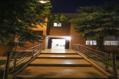 Redmoon Villa & Riad