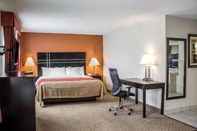 Norwood Inn and Suites Columbus