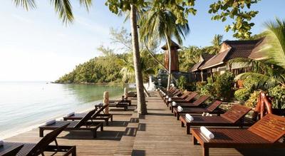 Salad Beach Resort