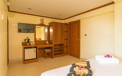 Krabi City Seaview Hotel