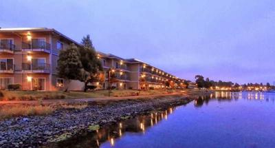 Executive Inn and Suites Oakland