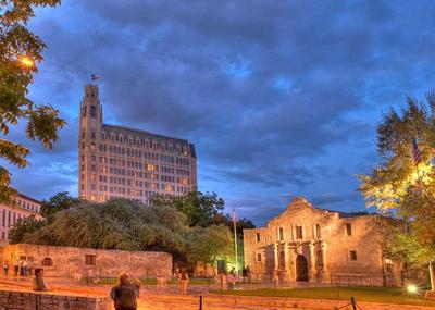 The Emily Morgan San Antonio-DoubleTree by Hilton