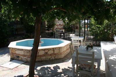 Alacati Zeytin Konak