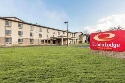 Econo Lodge Inn & Suites Des Moines - Merle Hay Rd
