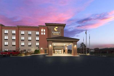Comfort Suites East Broad at 270