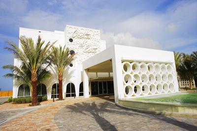 Costa d'Este Beach Resort