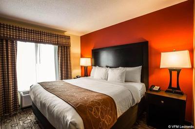 Comfort Suites At WestGate Mall