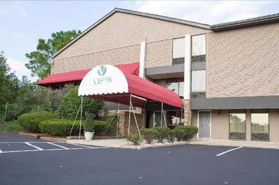 The View Inn & Suites