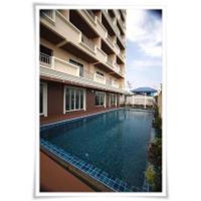 Convenient Grand Hotel