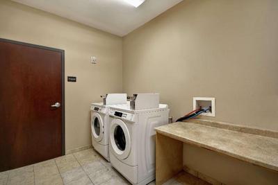 Hampton Inn & Suites Corpus Christi I-37 - Navigat