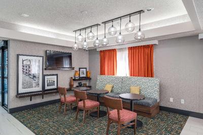 Hampton Inn Bloomington West 