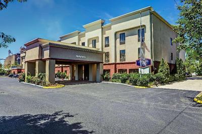 Hampton Inn Columbus I-70E Hamilton Rd.