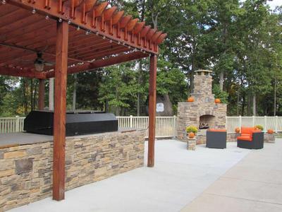 Embassy Suites by Hilton Charlotte Concord Golf Re