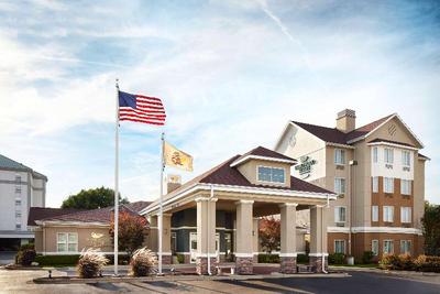 Homewood Suites by Hilton Champaign-Urbana 