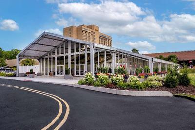 Doubletree Hotel & Conference Center St. Louis
