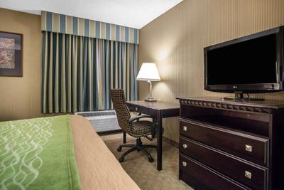 Comfort Inn Edison - New Brunswick