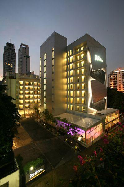 Radisson Suites Bangkok Sukhumvit