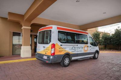 La Quinta Inn & Suites Memphis Airport - Graceland