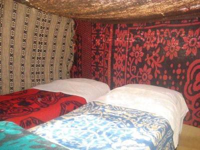 Bivouac Les Dunes De Tinfou