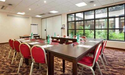 Mercure Paris Eyfel Kulesi Oteli