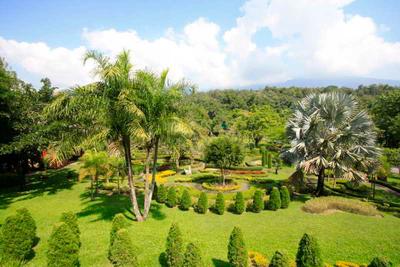 Baan Klang Doi