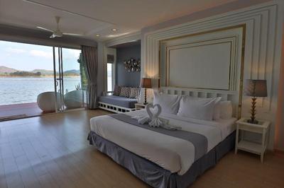 Raya Buri Resort