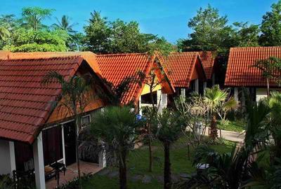 Ocean Breeze Resort Khaolak