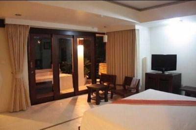 Evergreen Resort
