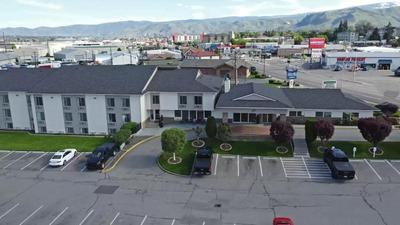 Clarion Pointe Wenatchee