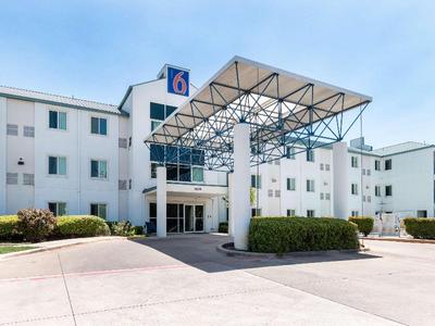 Motel 6-Dallas-DFW Airport North